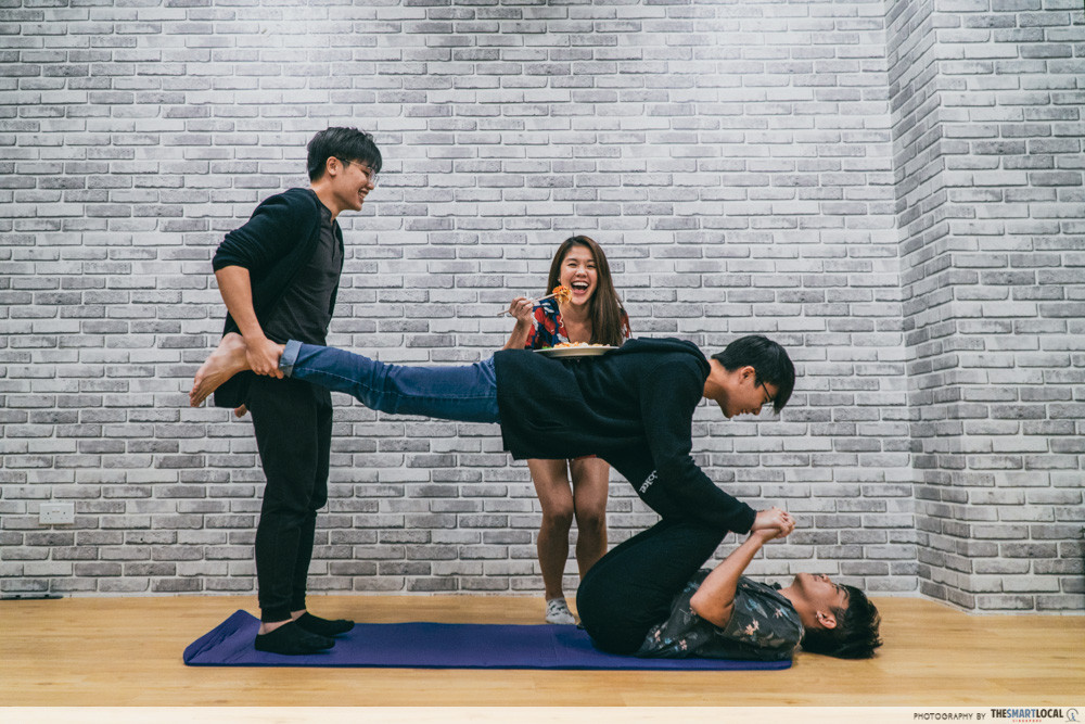 Super Extra Group Photo Poses That Will Take Fun Shot To Level