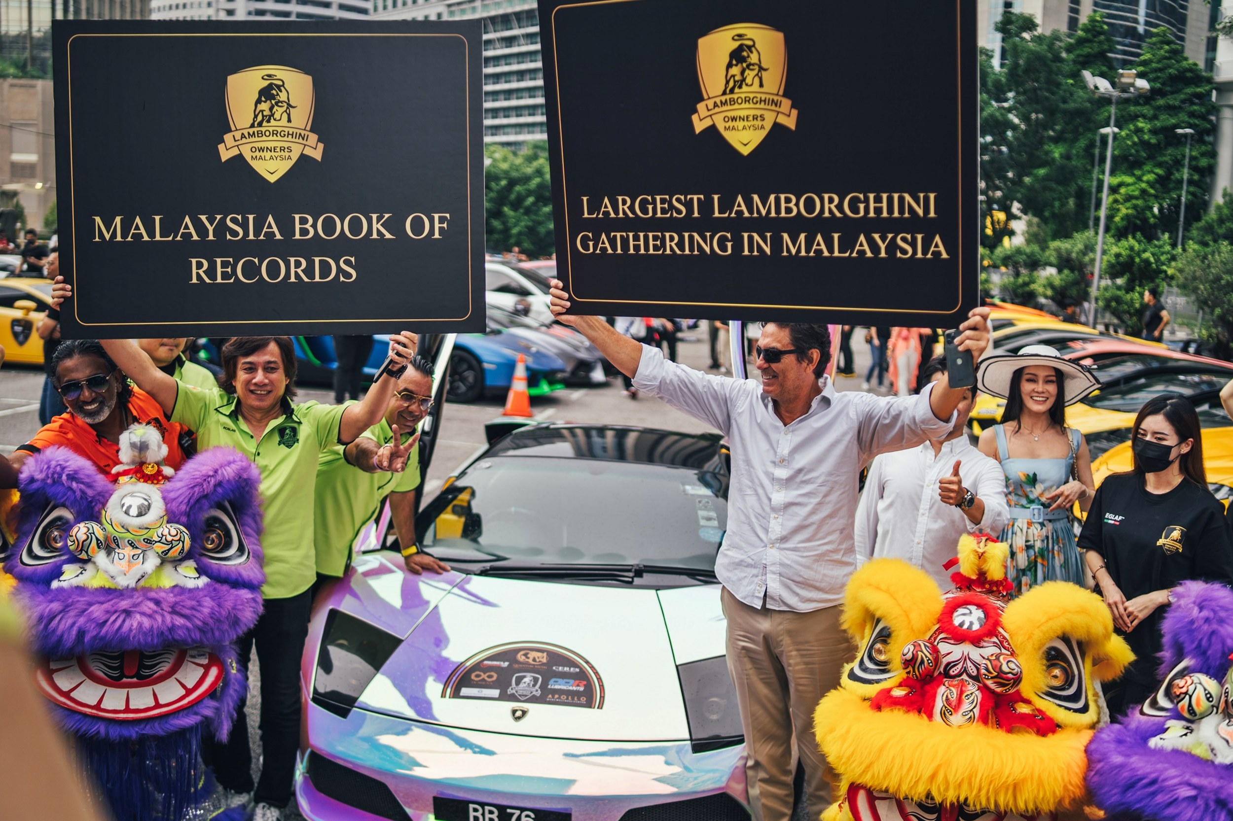 112 Lamborghinis Gather At KL Carpark Ride Their Way Into M Sia Book