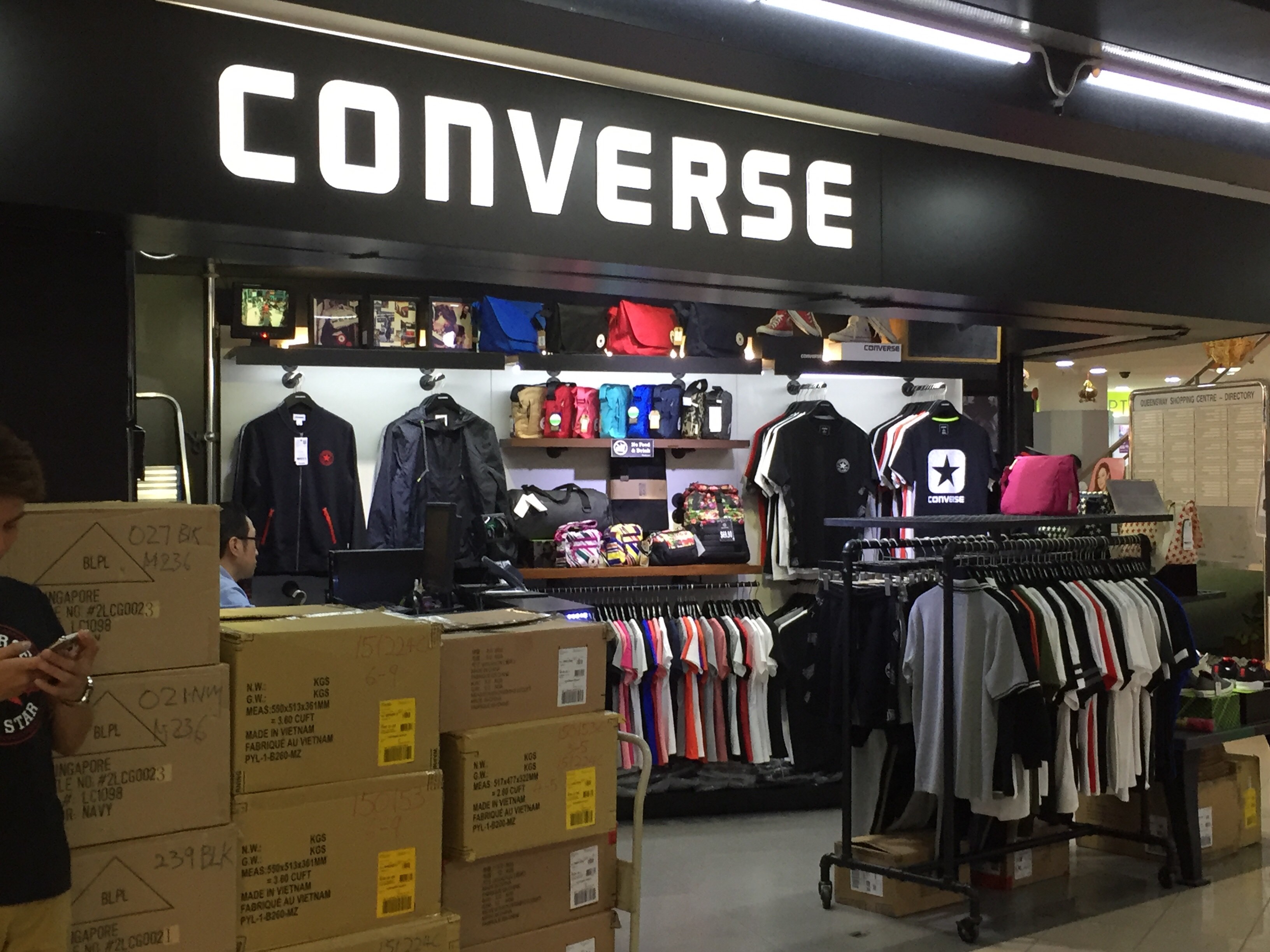 converse queensway shopping centre