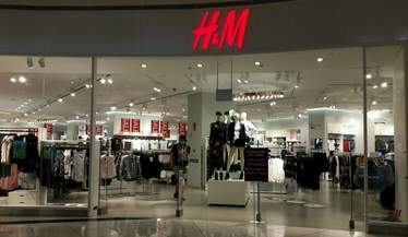 h&m suntec opening hours