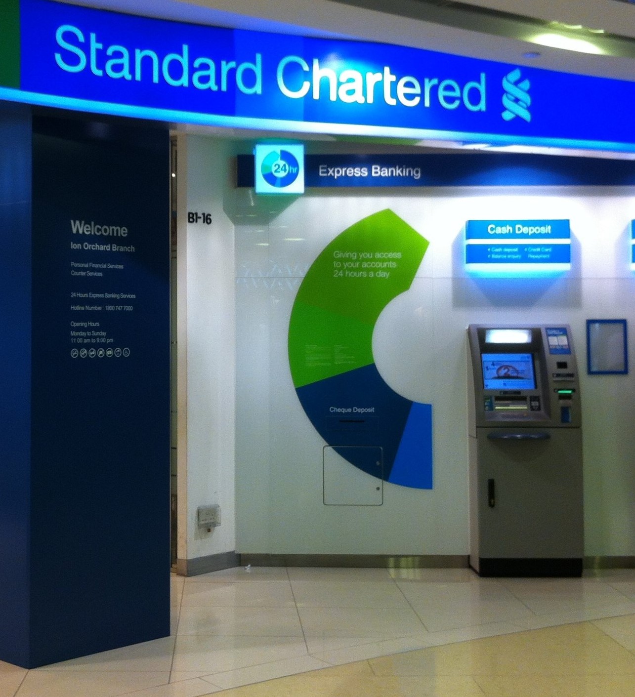 Singapore Service ATM Standard Chartered ATM Battery Road Nestia