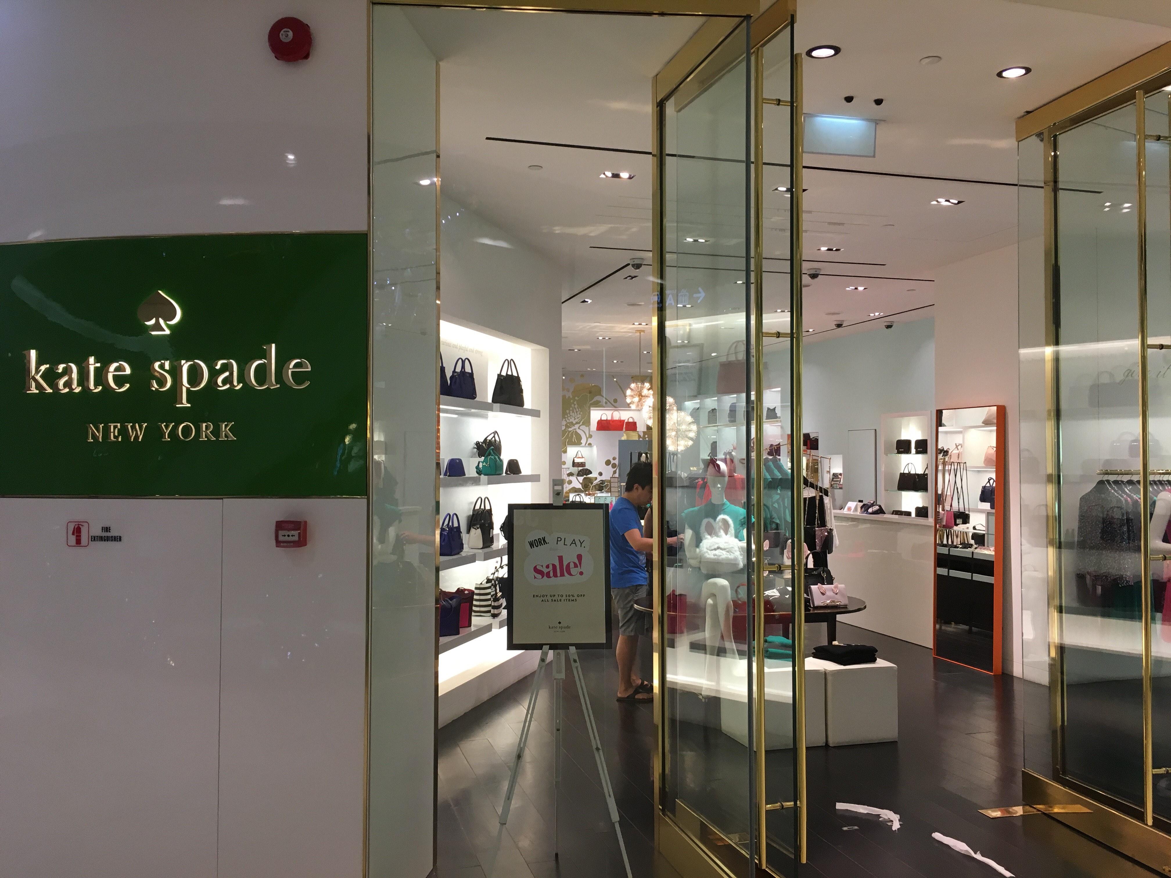 kate spade ion orchard