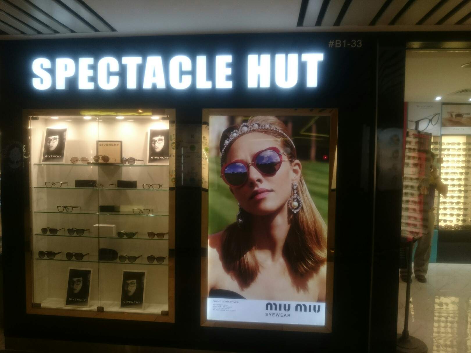 sunglass hut raffles city