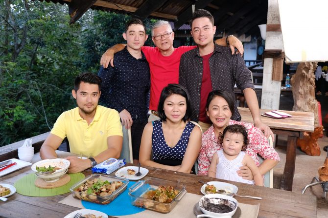 Watch Celebrity Chef Sherson Lian Cook Up A Storm With His Mother Ann Nestia