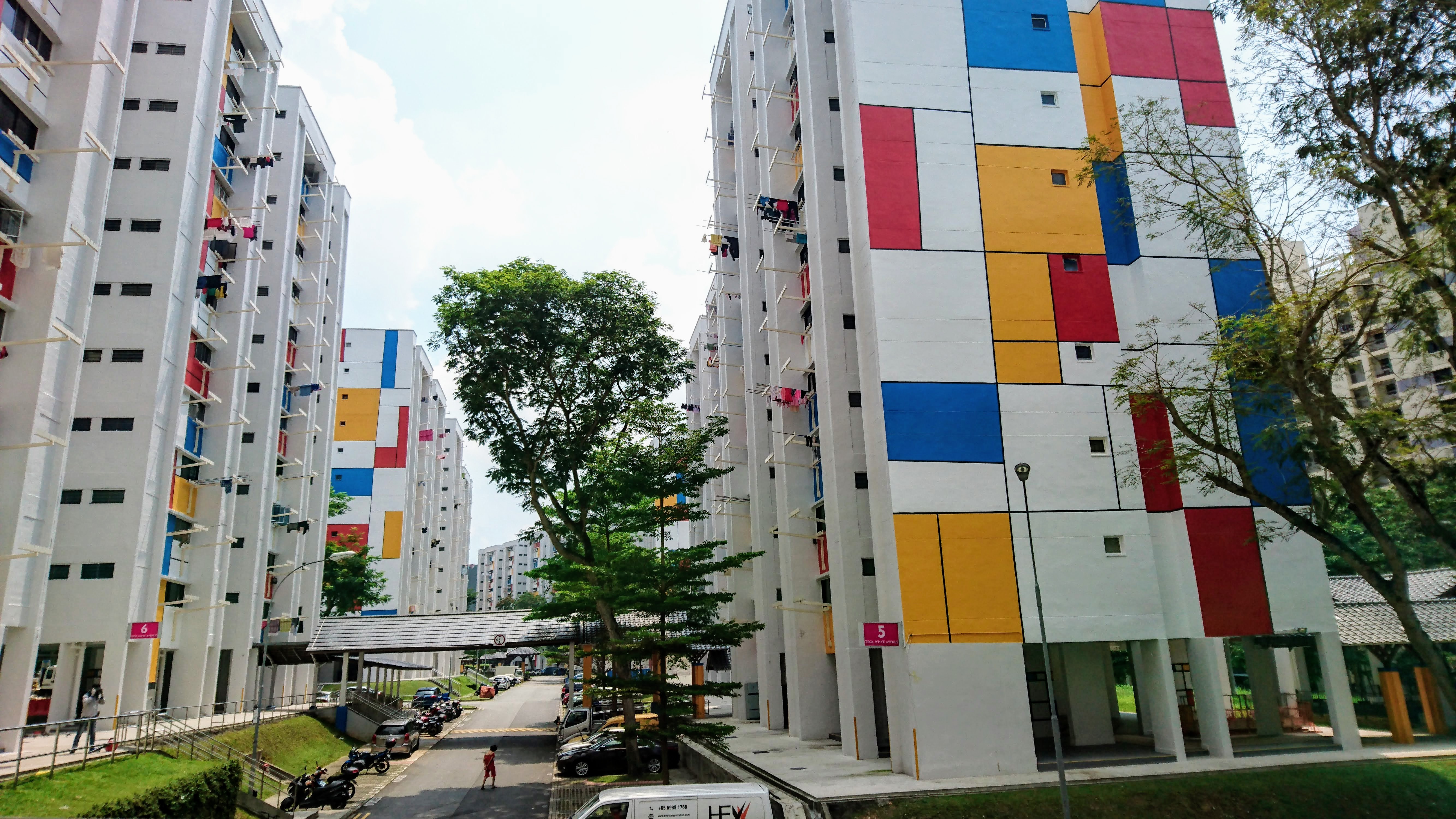 Teck Whye Avenue HDB blocks get Mondrian-inspired paint ...