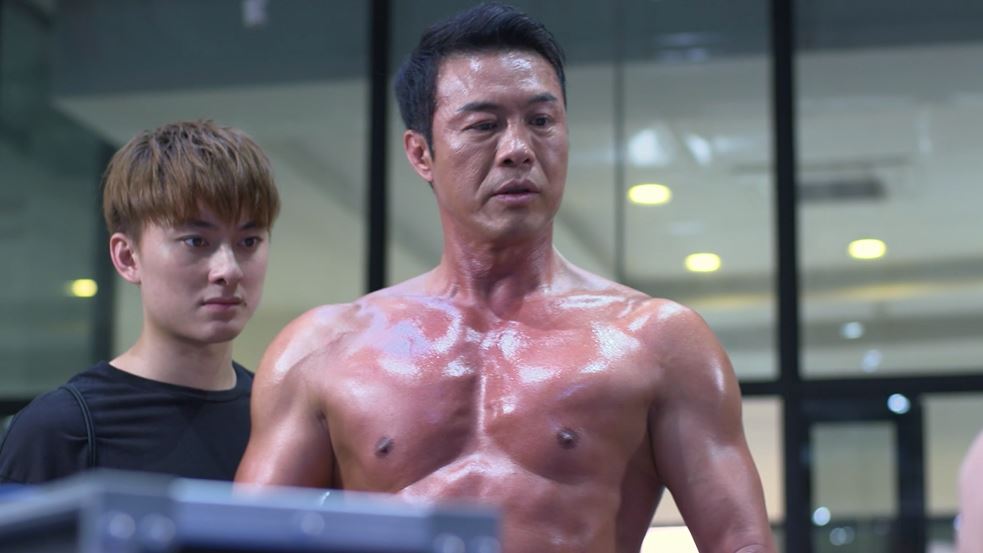 五零高手 郑各评秀身材被难倒正筹备方言电视剧担任监制 Nestia