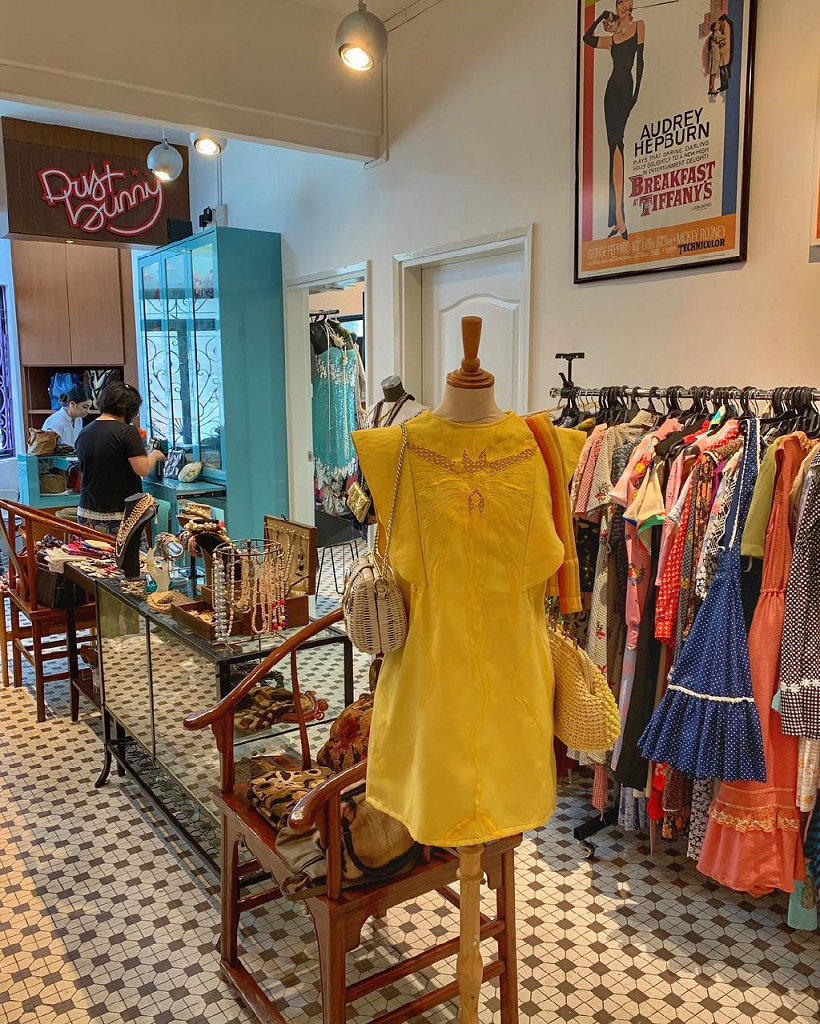8 Vintage Clothing Stores In Singapore For Ladies' and Men's Fashion You  Won't See On Anyone Else