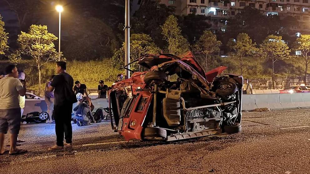 Baby killed, parents severely injured in Johor car accident Nestia