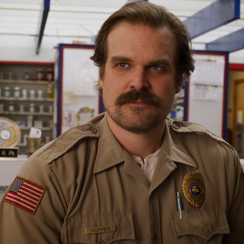 What Really Happened With Hopper at the End of Stranger Things Season ...