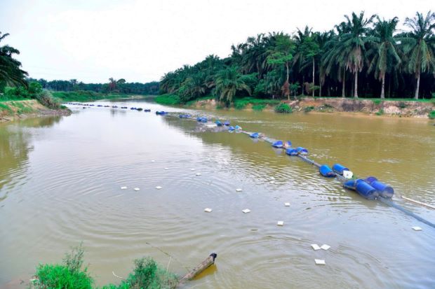 Police Tracking Down Anglers Allegedly Involved In Sg Selangor Diesel Pollution Nestia