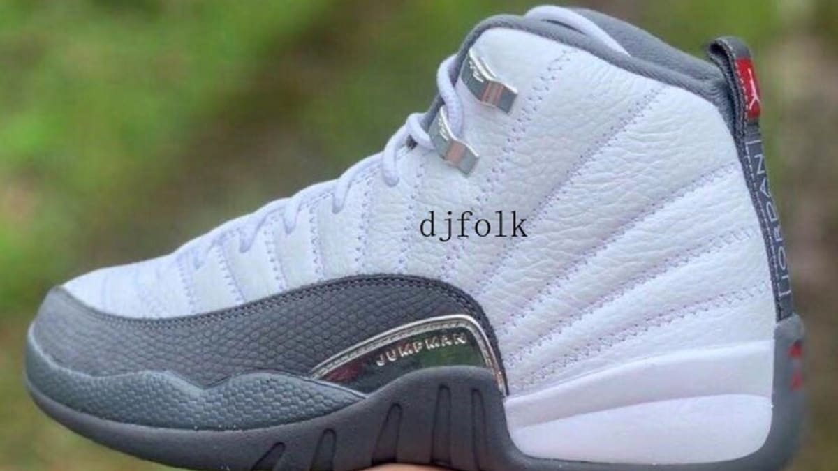 jordan 12s december 21