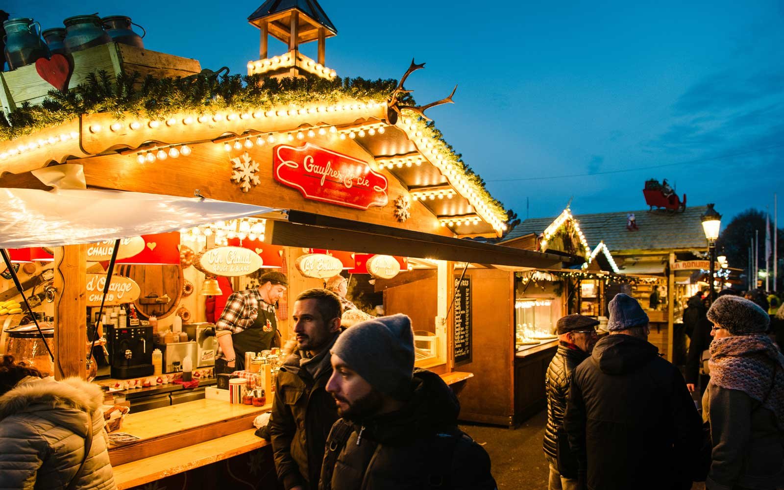 This French Christmas Market Might Be The Most Festive Spot In Nyc This Year And That S Not The Champagne Talking Nestia