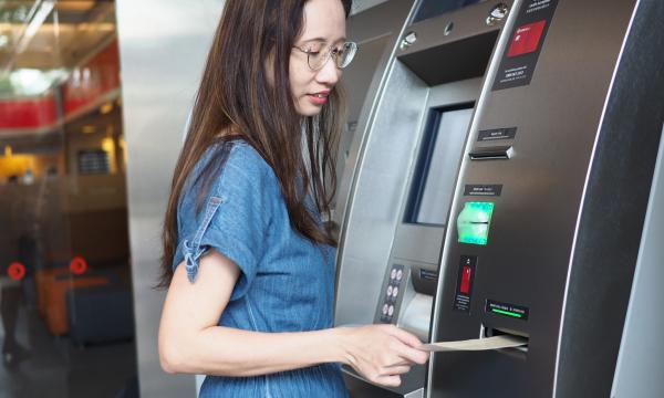 OCBC launches cheque encashment service in select ATMs | Nestia