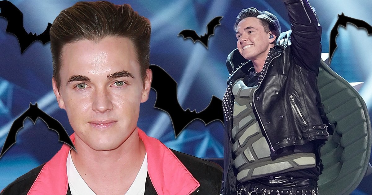 Jesse Mccartney Was Originally Going To Be A Bat On The Masked Singer And He S So Glad That Didn T Happen Nestia