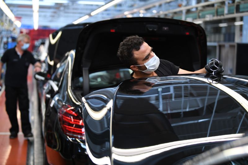 Record Slump In German Car Production Could Put 100 000 Jobs At Risk Nestia