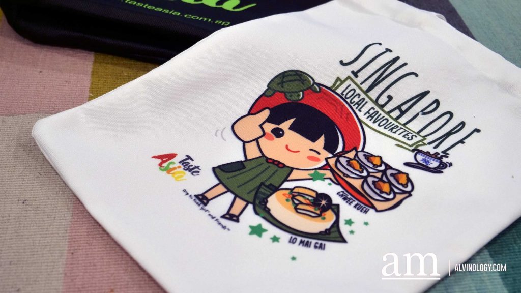 ang ku kueh girl tote bag