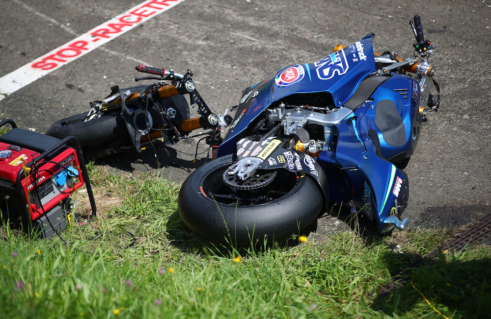 motogp accident austria