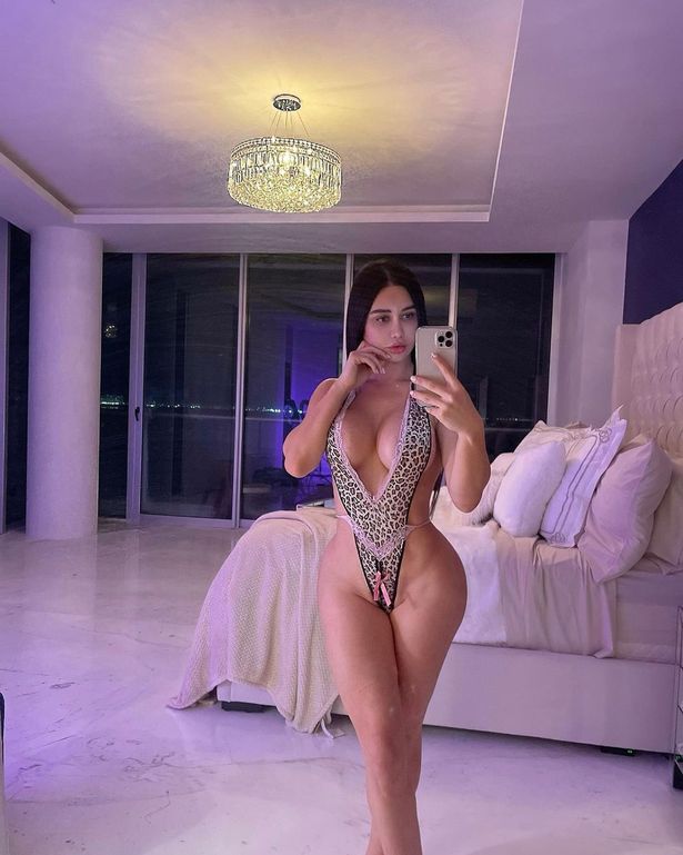 Latina Model Ass