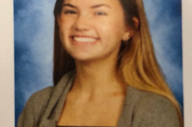 Parents Furious As High School Edits Girls Yearbook Photos To Be More Conservative Nestia