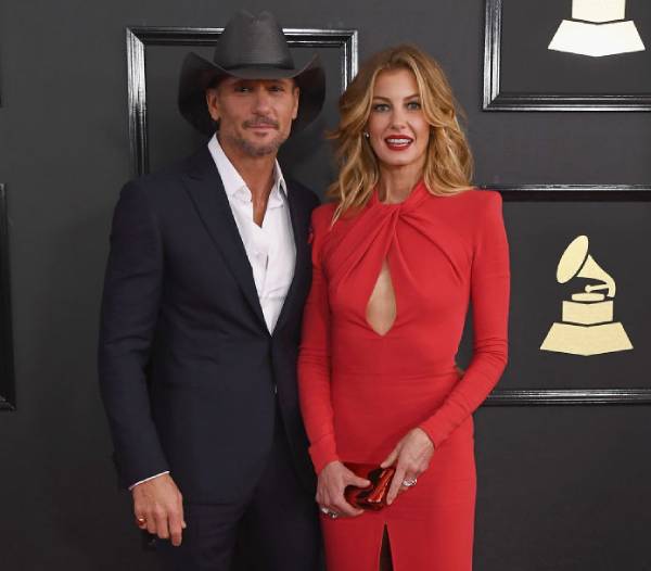 Faith Hill And Tim Mcgraw S Daughter Audrey Is Her Mom S Double In Beautiful New Modeling Photo