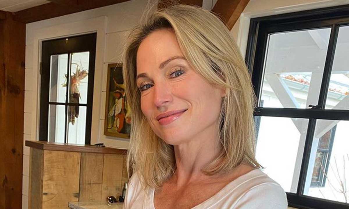 Amy Robach wows in bikini inside lavish kitchen in New York home | Nestia