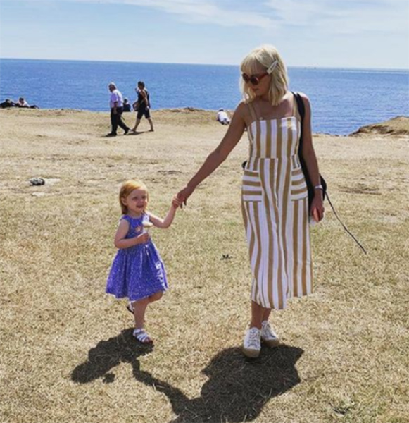 10 cute photos of Helen George's children with co-star Jack Ashton | Nestia