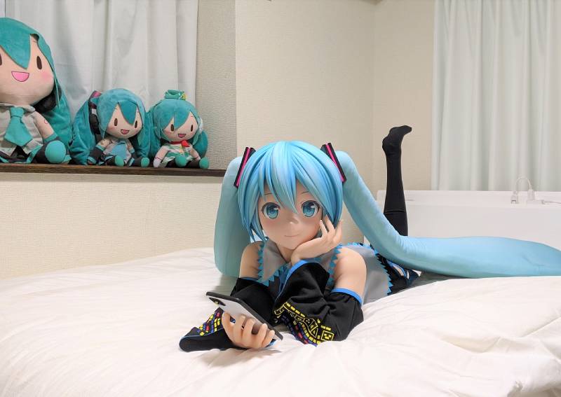 Japanese Man Marries Virtual Character Hatsune Miku And Wants You To Know About Fictosexuals