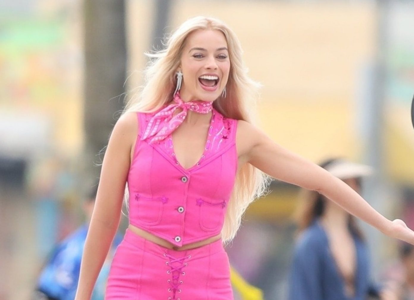 Leaked clip reveals what Margot Robbie’s Barbie sounds like | Nestia