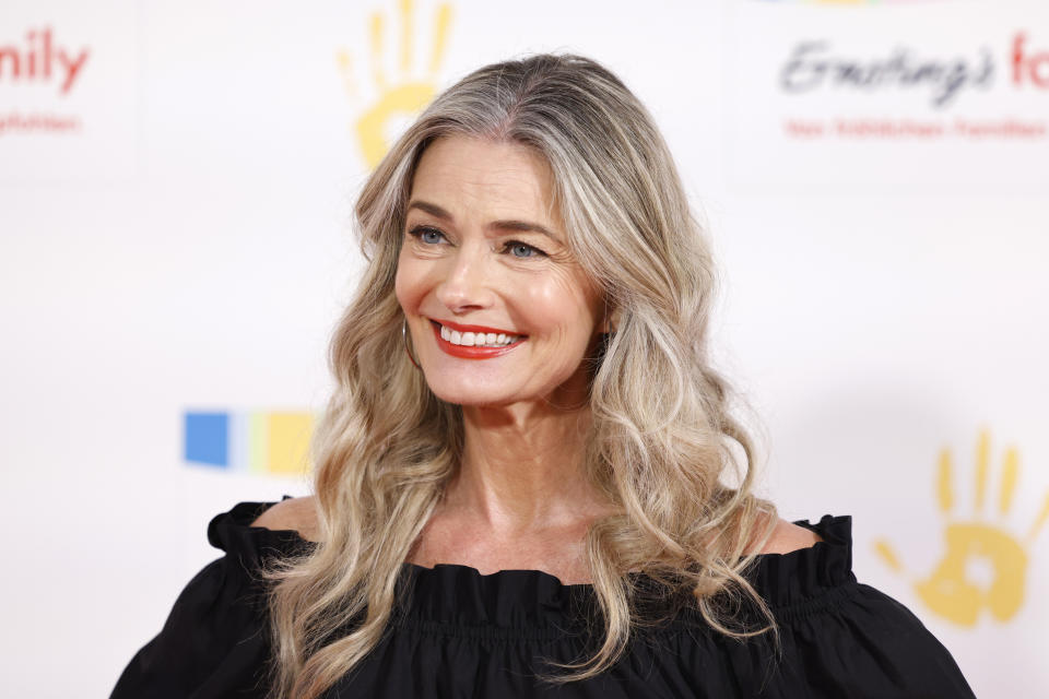 Paulina Porizkova 57 Posts Bikini Pics From Her Vacation It Helps When You Hand The Phone