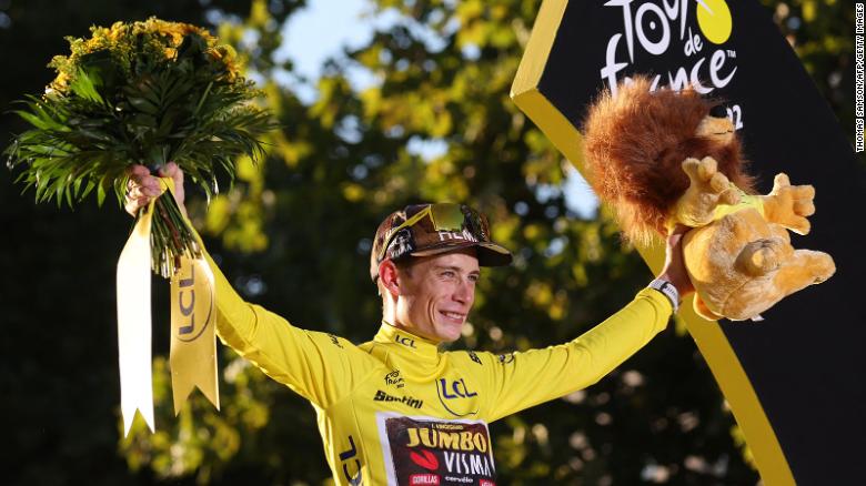 Danish cyclist Jonas Vingegaard wins his first Tour de France title ...