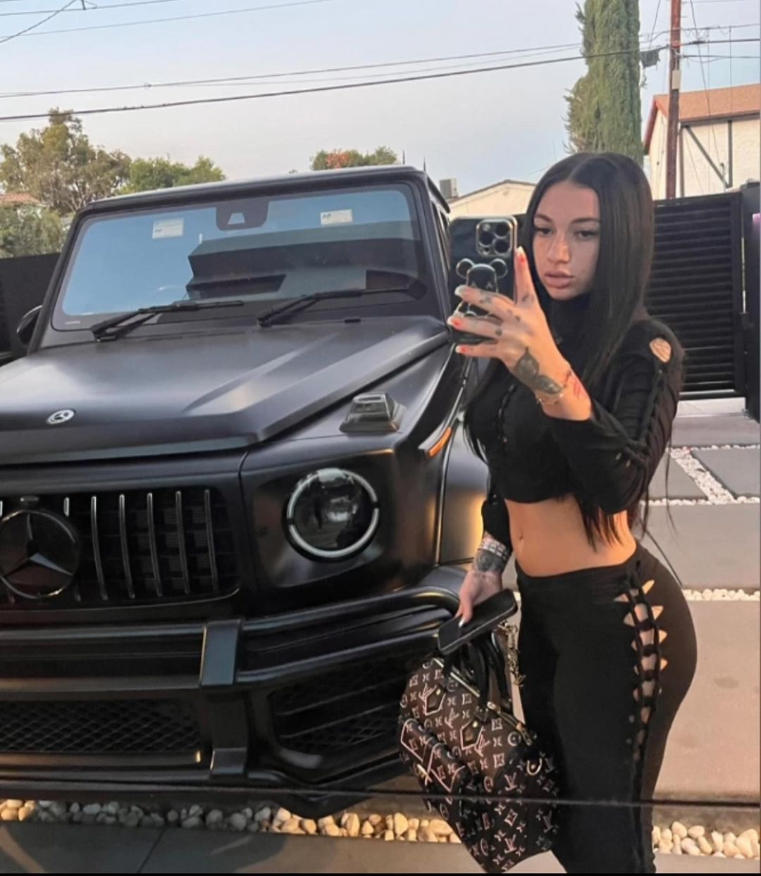 Bhad Bhabie made £42 million in one year from OnlyFans | Nestia