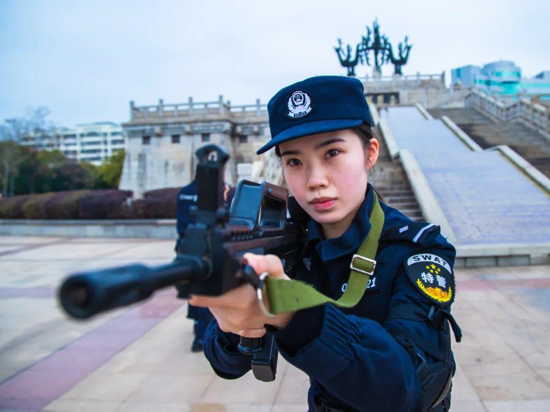 【致敬了不起的她】湖北公安：柔肩担重任 巾帼绽芳华 9200余名女警矢志警营建功立业 Nestia 9639