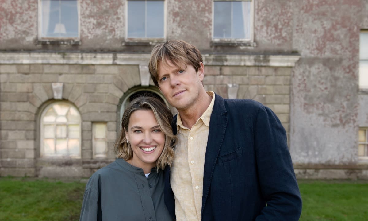 Beyond Paradise's Kris Marshall reveals 'concerns' about reuniting with ...