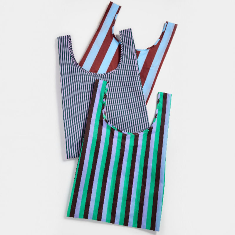 The 12 Best Nylon Tote Bags Combining Form With Function Nestia