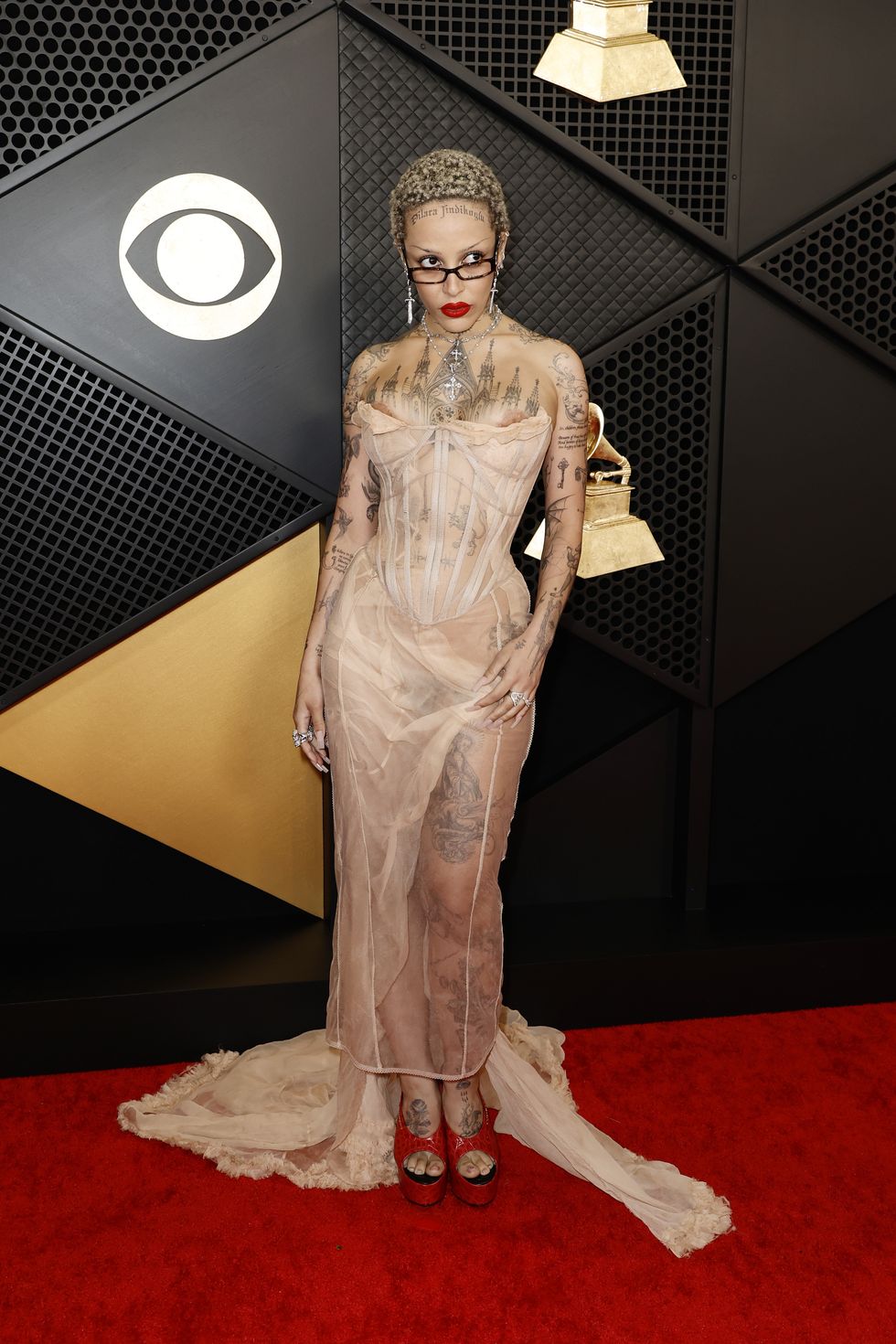 Doja Cat Wore the Most Naked Dress Ever to the 2024 Grammys Nestia