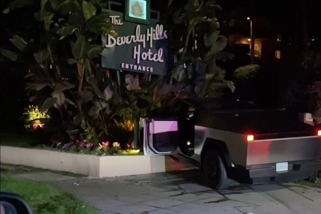 Video Shows Tesla Cybertruck Crash Into Iconic Beverly Hills Hotel Sign ...